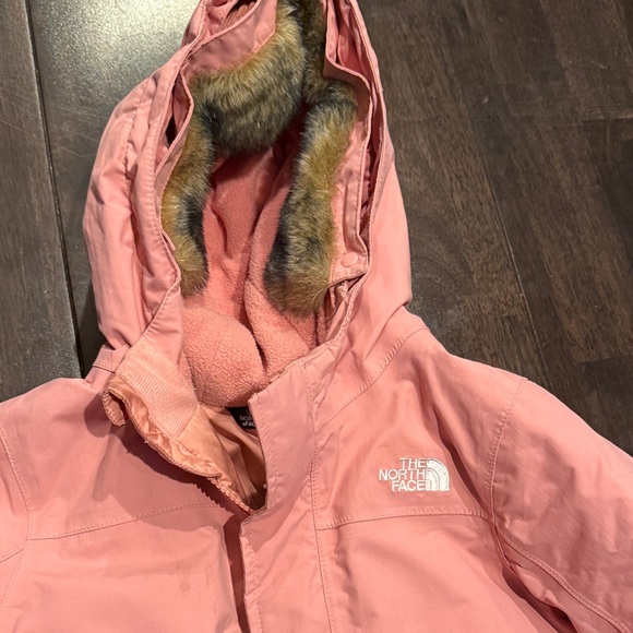 The North Face Kids Light Pink Puffer Coat Dress DRYVENT 550 - Picture 5 of 7